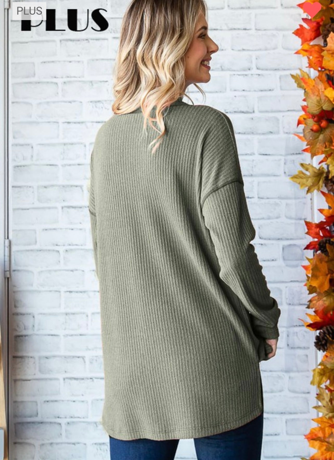 Solid v neck ribbed top