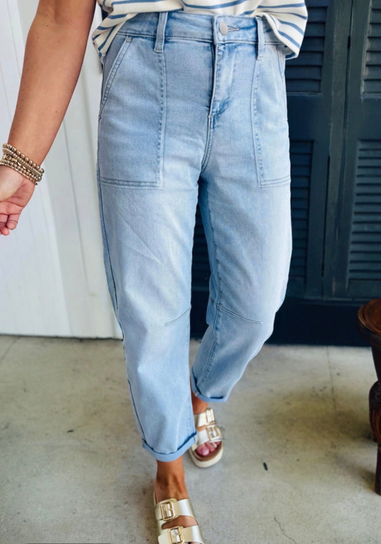 High Rise Relaxed Berrel Pocket Jean