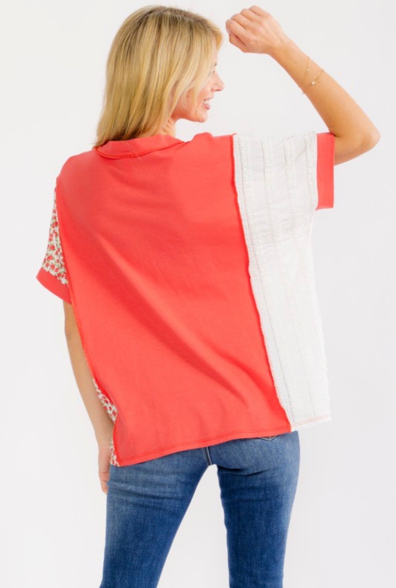 Color Block Floral Pocket Tee