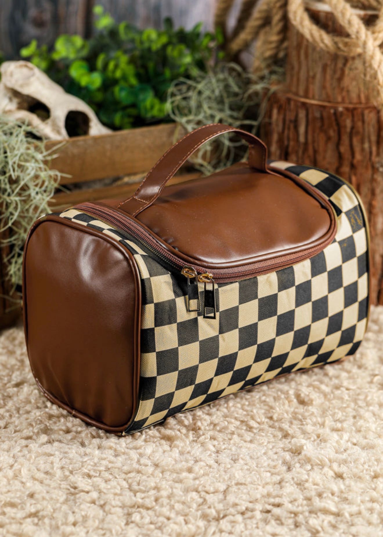 Travel Checkered zip Makeup Bag