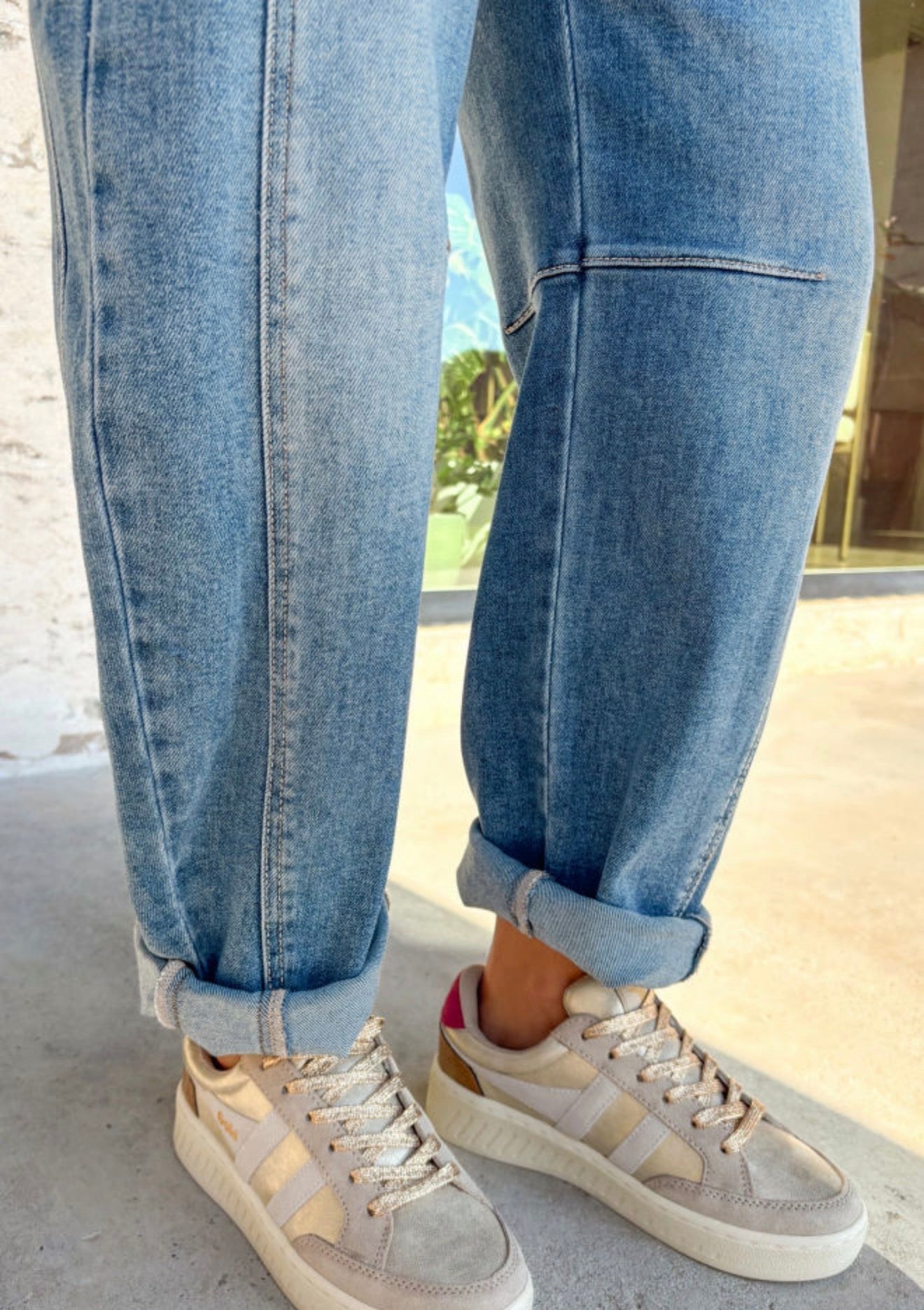 Sky Blue Medium Wash Barrel Jeans